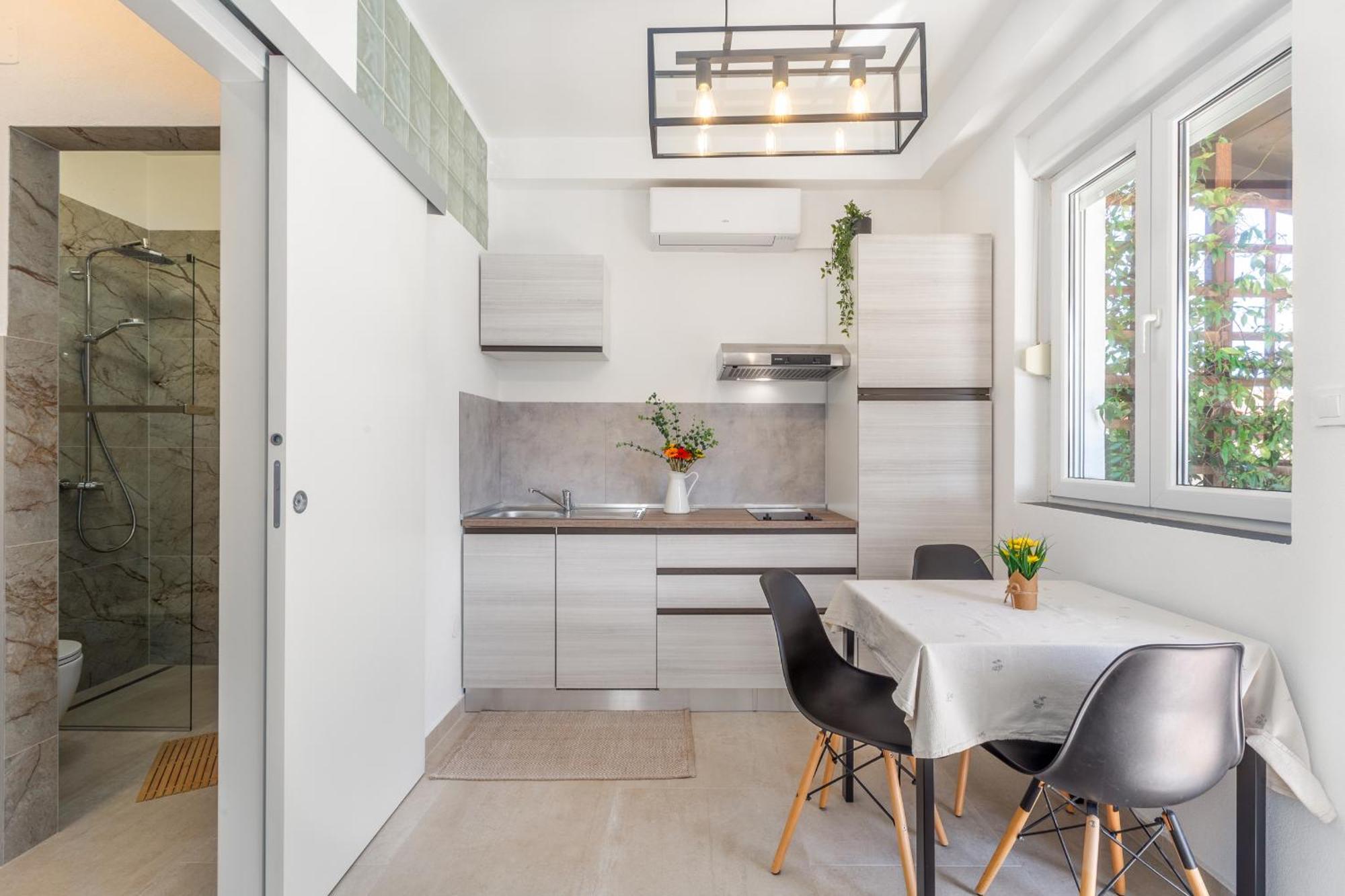 Trbovic Apartments Peaceful Stay With Free Parking, Pet-Friendly, And Bike Storage In ウマグ エクステリア 写真