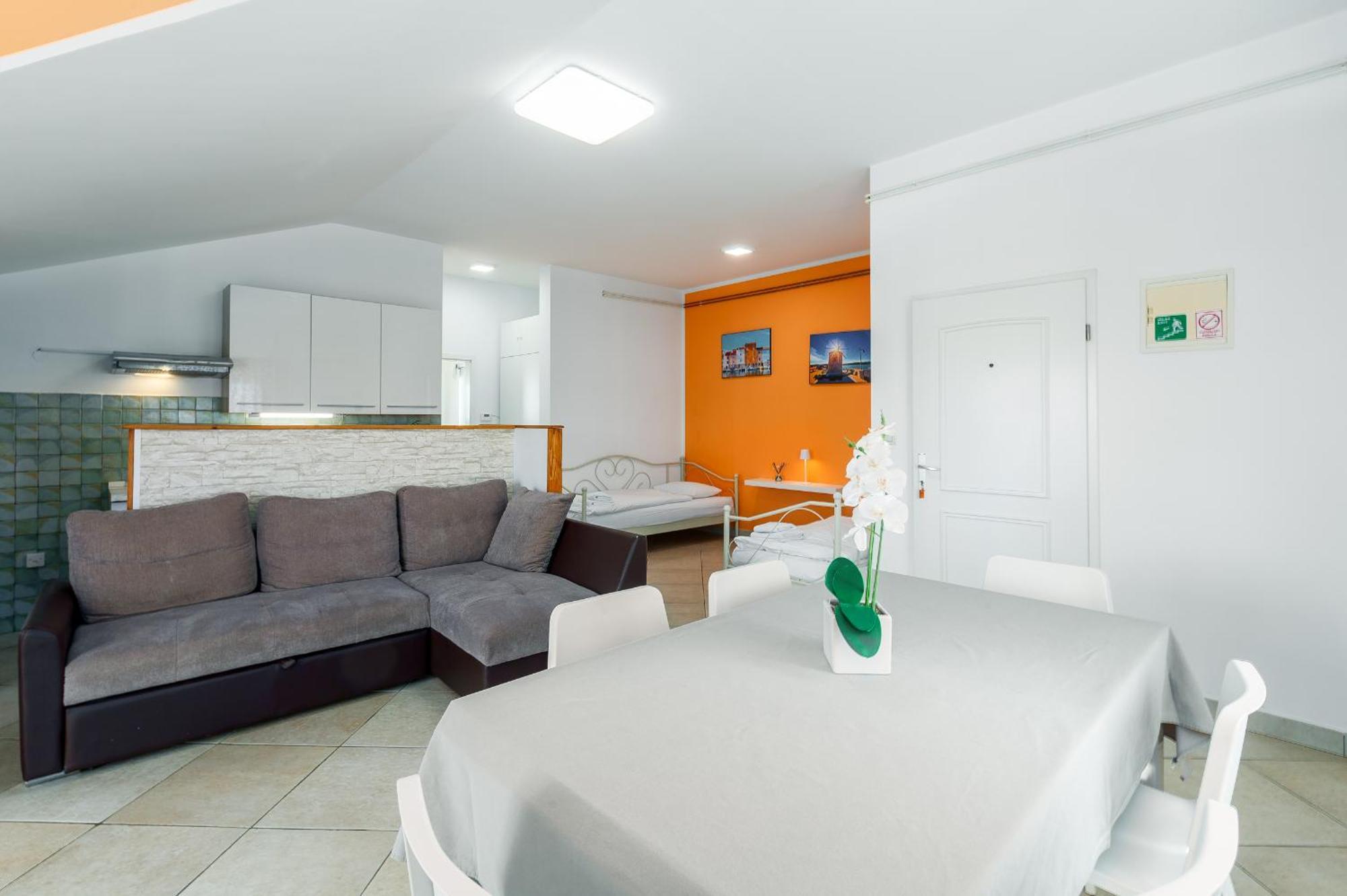 Trbovic Apartments Peaceful Stay With Free Parking, Pet-Friendly, And Bike Storage In ウマグ エクステリア 写真